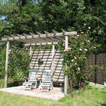 Bed and Breakfast B&Logies De Duinroos Koksijde Esterno foto