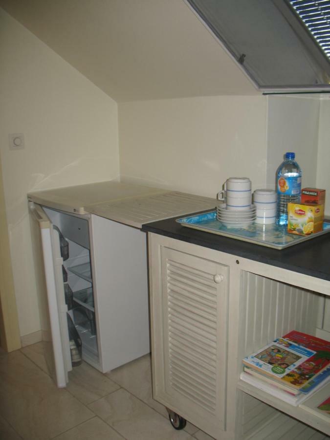 Bed and Breakfast B&Logies De Duinroos Koksijde Esterno foto