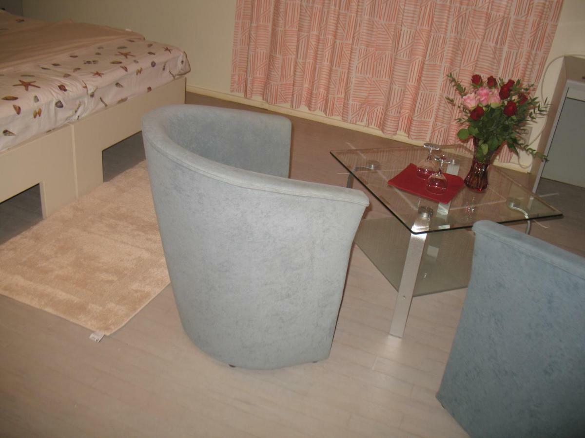 Bed and Breakfast B&Logies De Duinroos Koksijde Esterno foto